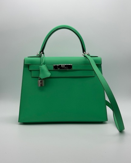 A green Hermès Kelly bag, catalogued